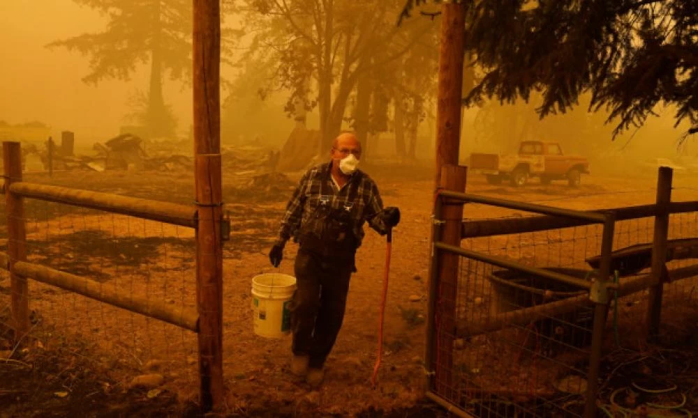 ΗΠΑ: Χιλιάδες άνθρωποι στο Όρεγκον ψάχνουν καταφύγιο από τις φονικές πυρκαγιές